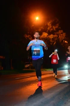 Runner Photo 4335265