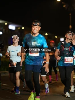 Runner Photo 4335267