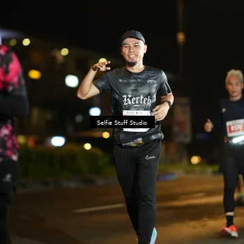 Runner Photo 4335306