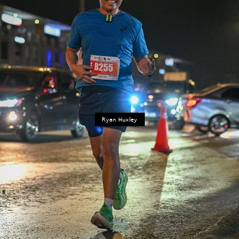 Runner Photo 4335318