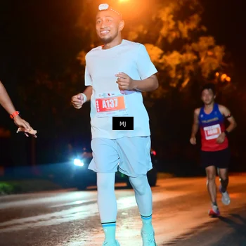 Runner Photo 4335346