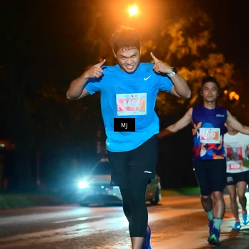 Runner Photo 4335405