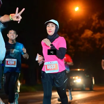 Runner Photo 4335406