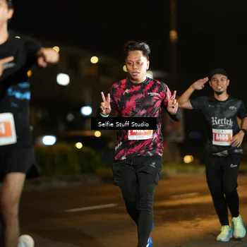 Runner Photo 4335409