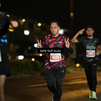 Runner Photo 4335416