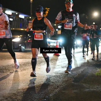 Runner Photo 4335417
