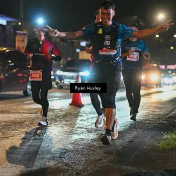 Runner Photo 4335424