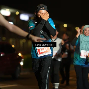 Runner Photo 4335425