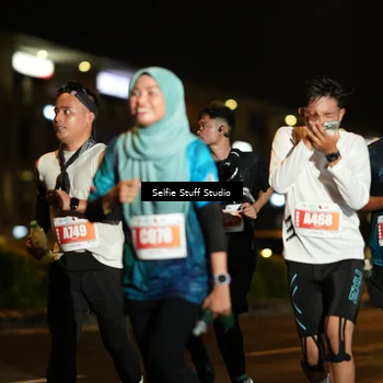 Runner Photo 4335435