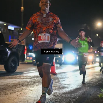 Runner Photo 4335447