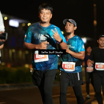 Runner Photo 4335462