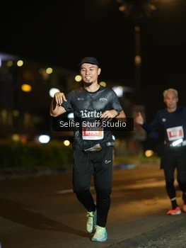 Runner Photo 4335467