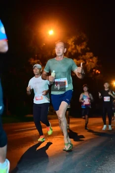 Runner Photo 4335468