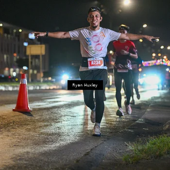 Runner Photo 4335490