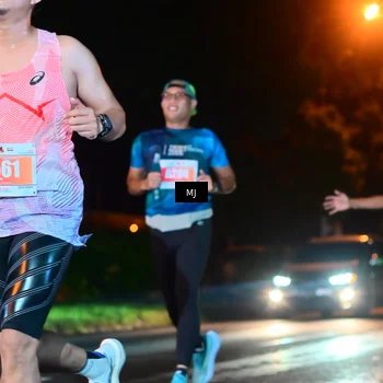 Runner Photo 4335491