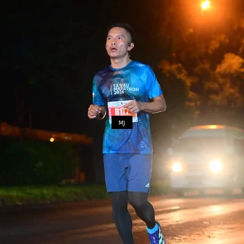 Runner Photo 4335494