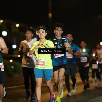Runner Photo 4335496