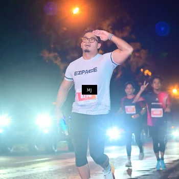 Runner Photo 4335507