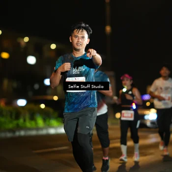 Runner Photo 4335526