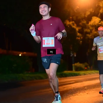 Runner Photo 4335532