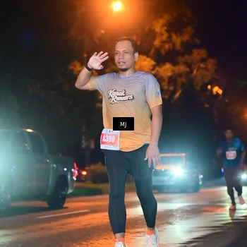 Runner Photo 4335554