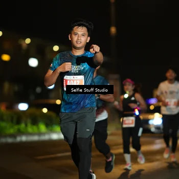 Runner Photo 4335557