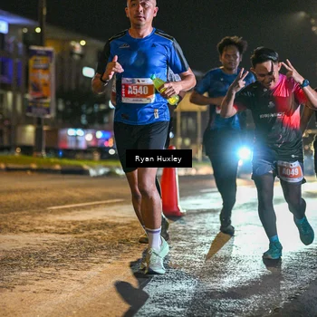 Runner Photo 4335558