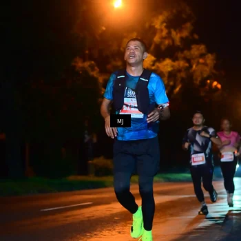 Runner Photo 4335568