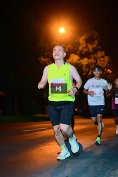 Runner Photo 4335618