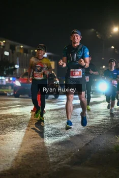 Runner Photo 4335621