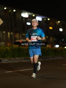 Runner Photo 4335624