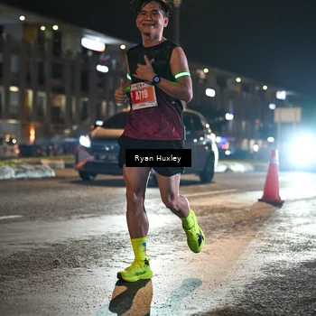Runner Photo 4335639