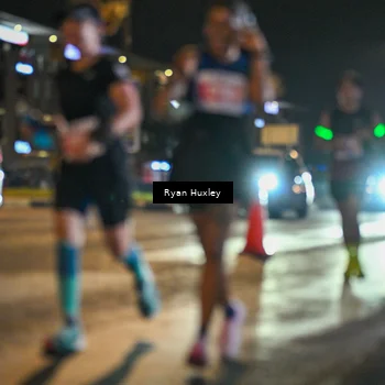 Runner Photo 4335642