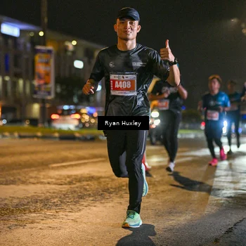Runner Photo 4335651