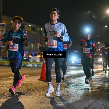 Runner Photo 4335654