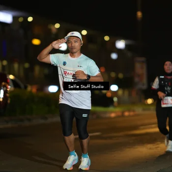 Runner Photo 4335667