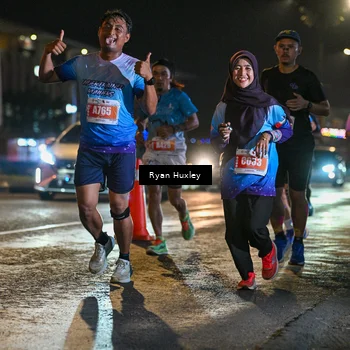 Runner Photo 4335673