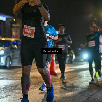 Runner Photo 4335674