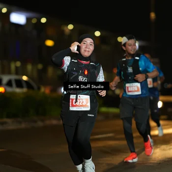 Runner Photo 4335676