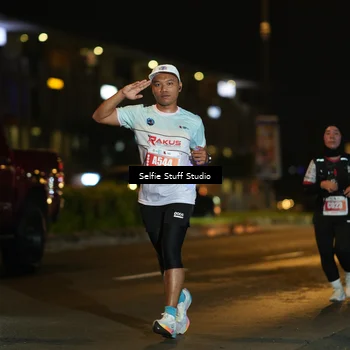 Runner Photo 4335678