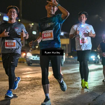 Runner Photo 4335679
