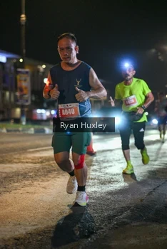 Runner Photo 4335689