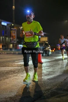 Runner Photo 4335692