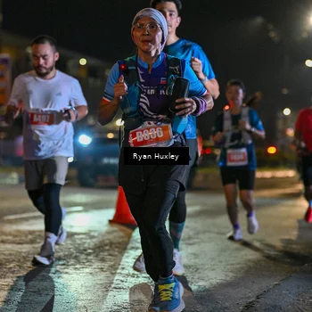 Runner Photo 4335709