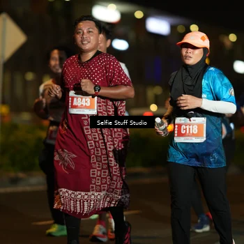 Runner Photo 4335712