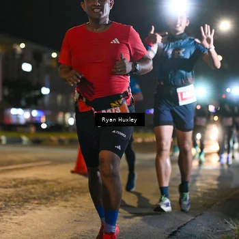 Runner Photo 4335717