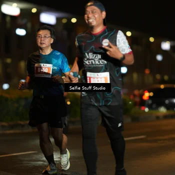 Runner Photo 4335745