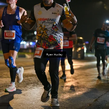 Runner Photo 4335748