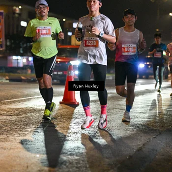 Runner Photo 4335758