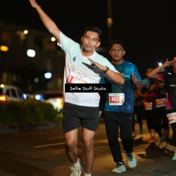 Runner Photo 4335759